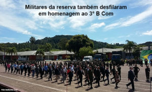 militares-da-reserva-tambem-desfilaram-em-homenagem-ao-3-b-com-foto-guilherme-cruz-o-jornalecao